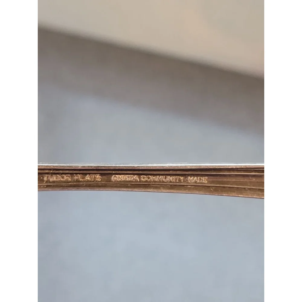 Oneida Community Tudor Plate Skyline Skycrest Dinner Fork 1930s Silverplate